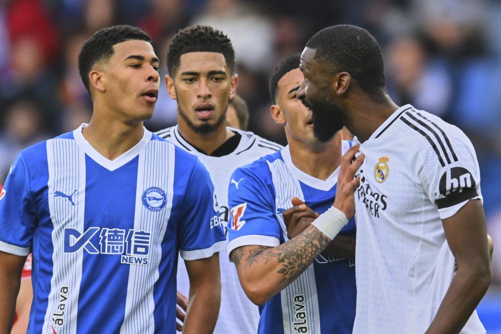 力已无需多 力已无需多